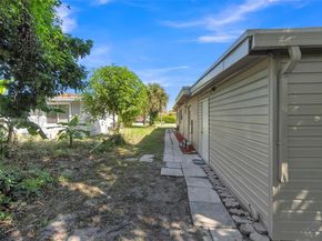 4200 NW 2nd St, Plantation FL 33317