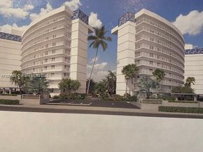 2731 NE 14th St Cswy 502, Pompano Beach FL 33062