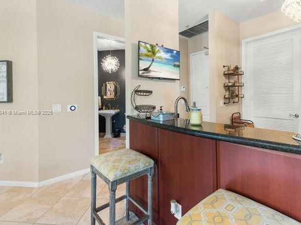 403 S Sapodilla Ave 104, West Palm Beach FL 33401