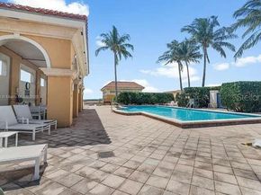 403 S Sapodilla Ave 104, West Palm Beach FL 33401