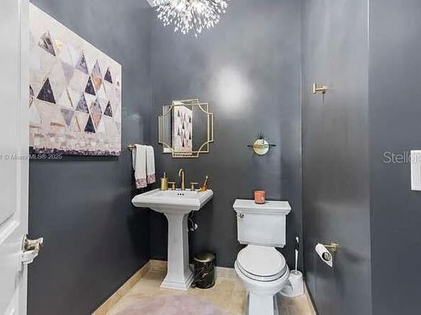 403 S Sapodilla Ave 104, West Palm Beach FL 33401