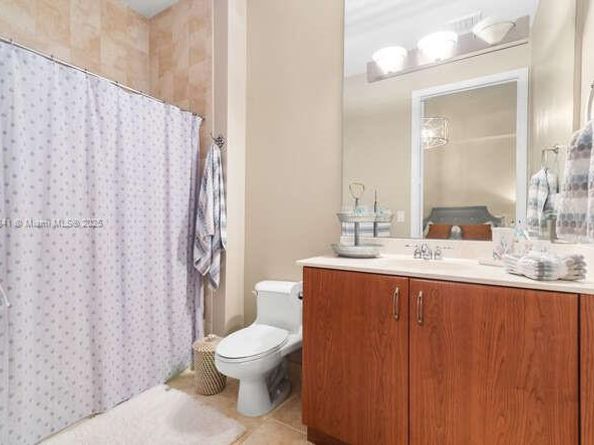 403 S Sapodilla Ave 104, West Palm Beach FL 33401