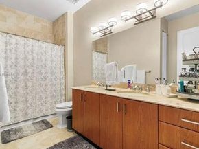 403 S Sapodilla Ave 104, West Palm Beach FL 33401