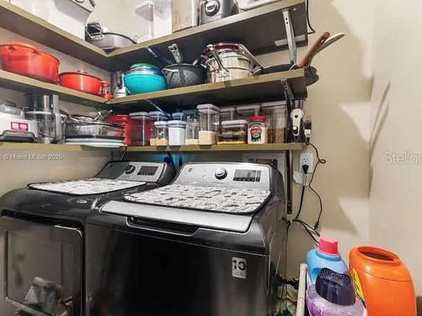 403 S Sapodilla Ave 104, West Palm Beach FL 33401