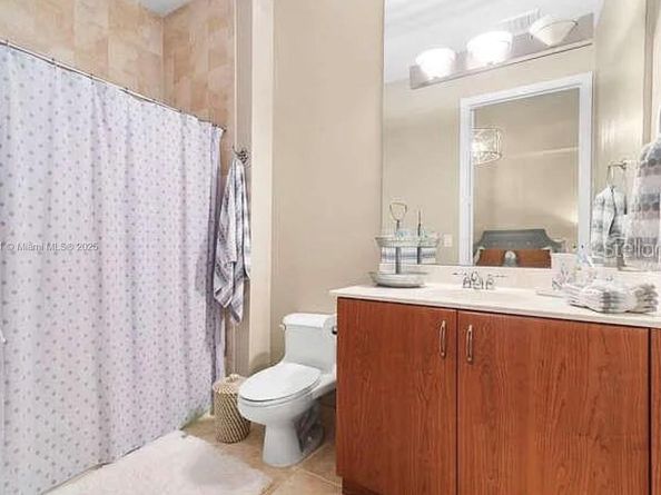 403 S Sapodilla Ave 104, West Palm Beach FL 33401