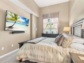 403 S Sapodilla Ave 104, West Palm Beach FL 33401