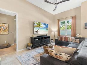 403 S Sapodilla Ave 104, West Palm Beach FL 33401