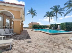 403 S Sapodilla Ave 104, West Palm Beach FL 33401