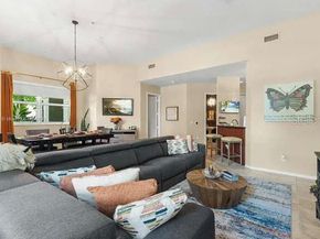 403 S Sapodilla Ave 104, West Palm Beach FL 33401