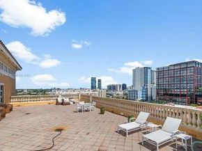 403 S Sapodilla Ave 104, West Palm Beach FL 33401