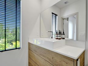 421 NW 17th St, Fort Lauderdale FL 33311
