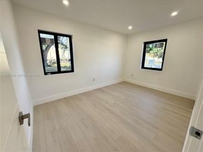 2501 NW 151st St, Miami Gardens FL 33054