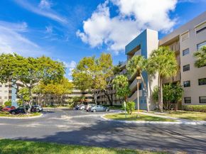 Undisclosed Address #A11941279, Pembroke Pines FL 33026