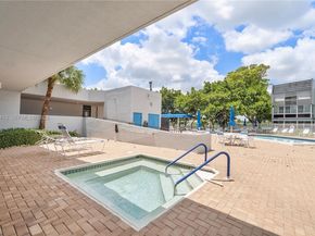 9091 Lime Bay Blvd 110, Tamarac FL 33321