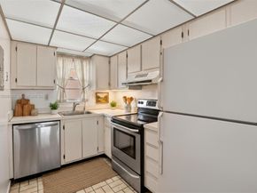 3300 W Rolling Hills Cir 606, Davie FL 33328