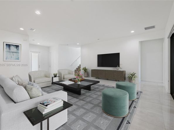 17665 SW 46th St, Miramar FL 33029