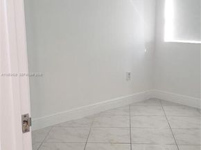 11242 SW 62nd Ln, Miami FL 33173