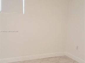 11242 SW 62nd Ln, Miami FL 33173