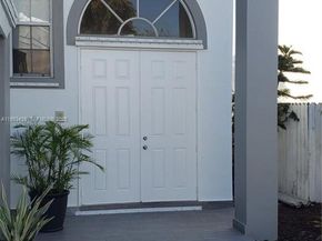 11242 SW 62nd Ln, Miami FL 33173