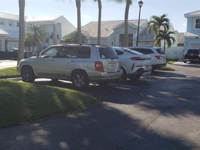 11242 SW 62nd Ln, Miami FL 33173