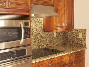 11242 SW 62nd Ln, Miami FL 33173