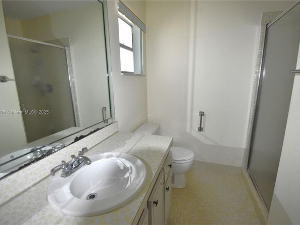 1301 Campanelli Dr, Plantation FL 33322