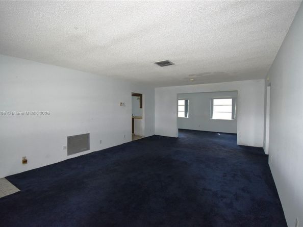 1301 Campanelli Dr, Plantation FL 33322