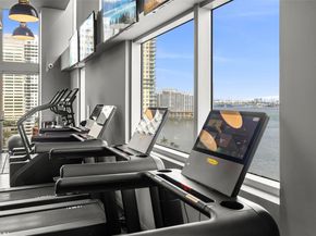 1300 Brickell Bay Dr 2402, Miami FL 33131