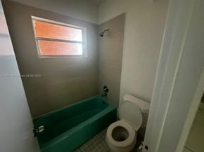18700 NE 3rd Ct 626, Miami FL 33179