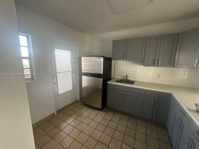 18700 NE 3rd Ct 626, Miami FL 33179