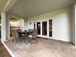 2875 NE 4th St, Homestead FL 33033