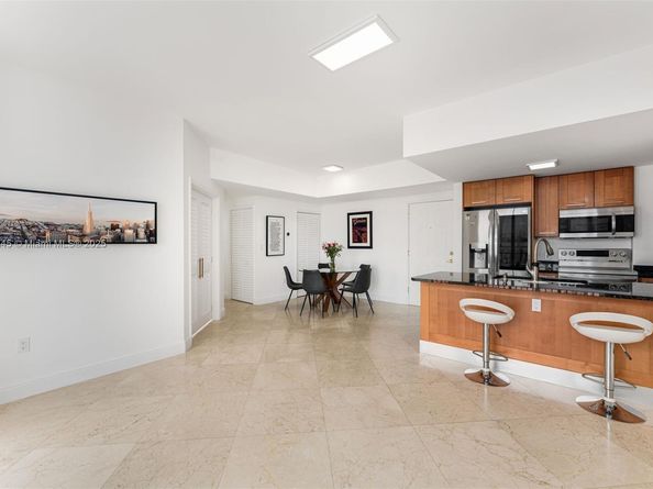 4100 Salzedo St 601, Coral Gables FL 33146