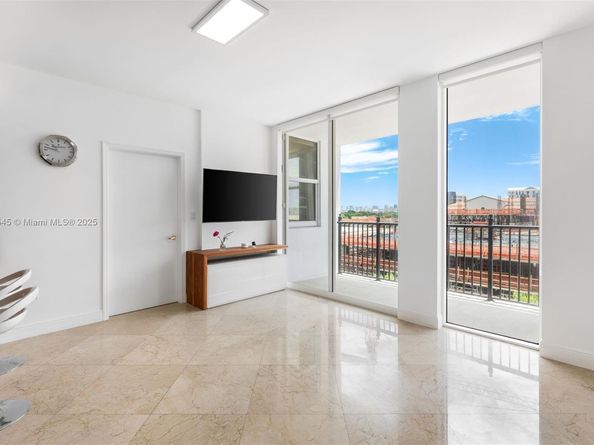 4100 Salzedo St 601, Coral Gables FL 33146