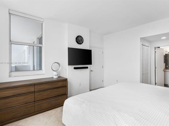4100 Salzedo St 601, Coral Gables FL 33146