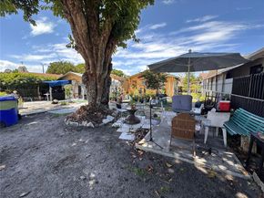 1842 NW 18th Ter, Miami FL 33125