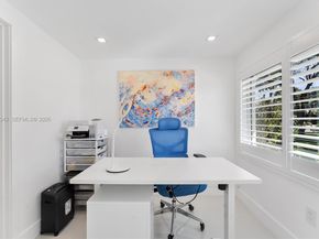 1903 Bay Dr, Pompano Beach FL 33062