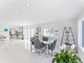 1903 Bay Dr, Pompano Beach FL 33062