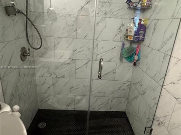 4713 NW 7th St, Miami FL 33126