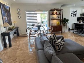 4713 NW 7th St, Miami FL 33126