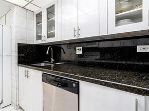 251 174 107, Sunny Isles Beach FL 33160