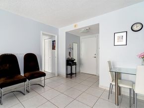 251 174 107, Sunny Isles Beach FL 33160