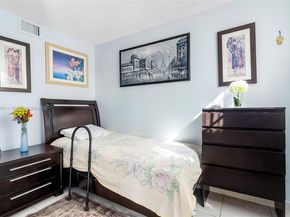 251 174 107, Sunny Isles Beach FL 33160