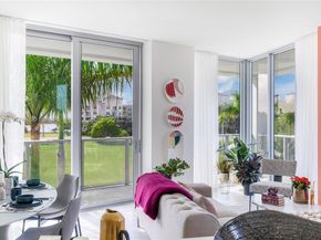 2000 Metropica Way 203, Sunrise FL 33323