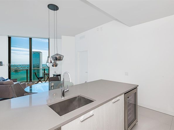 501 NE 31st St PH4404, Miami FL 33137