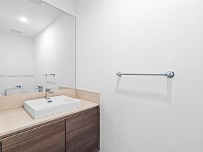 1080 Brickell Ave 1502, Miami FL 33131