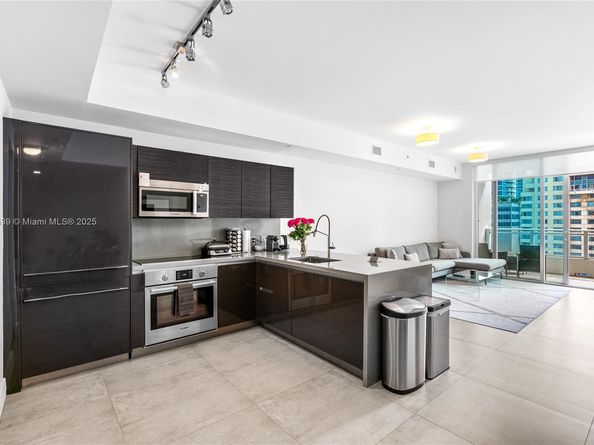 1080 Brickell Ave 1502, Miami FL 33131