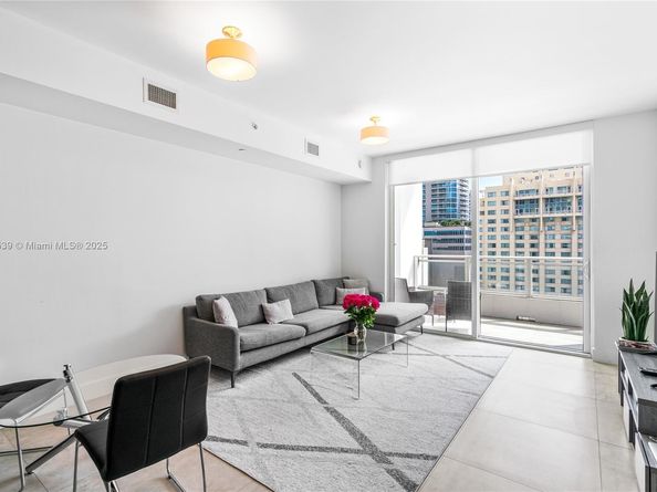 1080 Brickell Ave 1502, Miami FL 33131