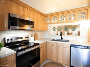 7131 Tam Oshanter Blvd, North Lauderdale FL 33068