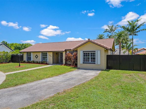 14242 SW 46th Ter, Miami FL 33175