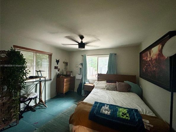 150 NW 44th St, Miami FL 33127
